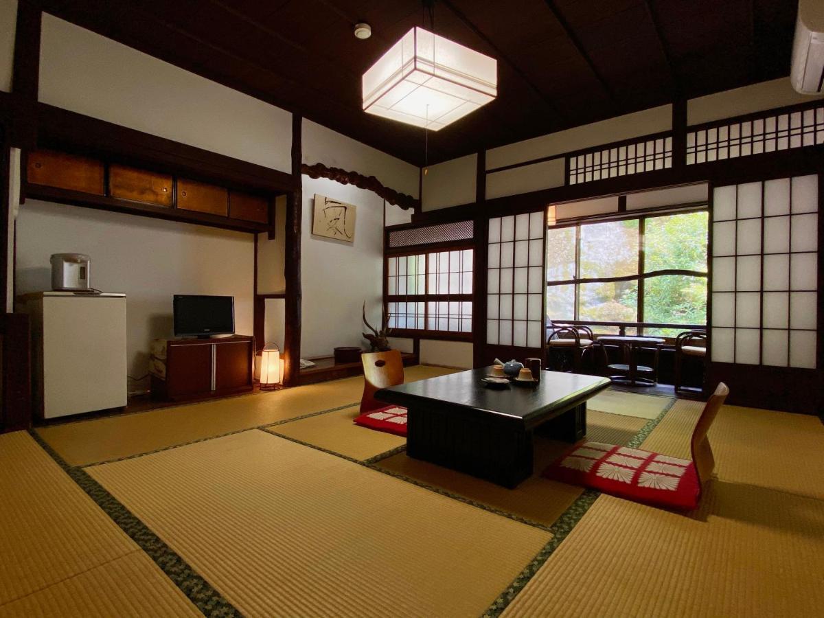 Hotel Ryoso Kawaguchi Hatsukaichi Zewnętrze zdjęcie